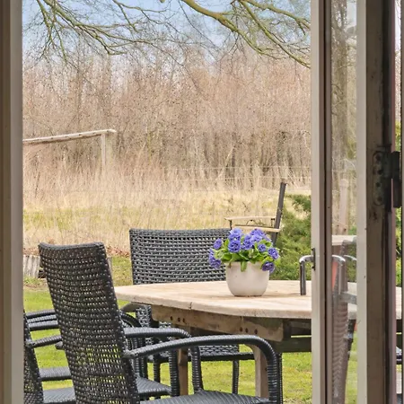 Spacious Near Nature Experiences Dom wakacyjny