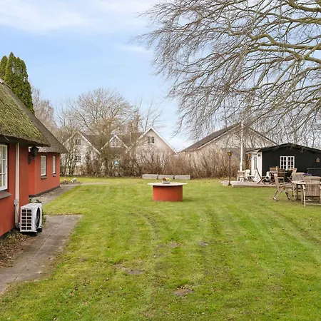 Spacious Near Nature Experiences Ferienhaus Otterup