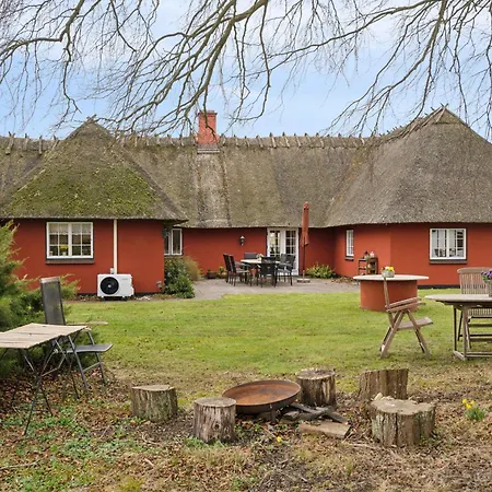 Rummeligt Tæt På Naturoplevelser *